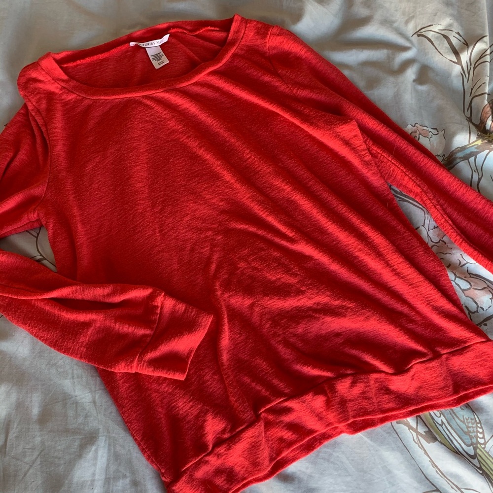🎉 Victoria’s Secret Sleep Shirt